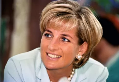 Diana még mindig élne, ha ez a 3 dolog másképp alakult volna a baleset napján: ezek akadályozhatták volna meg a tragédiát