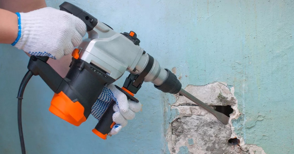 Házat vett a nő: aztán rájött, valakik már laknak benne - Fotók