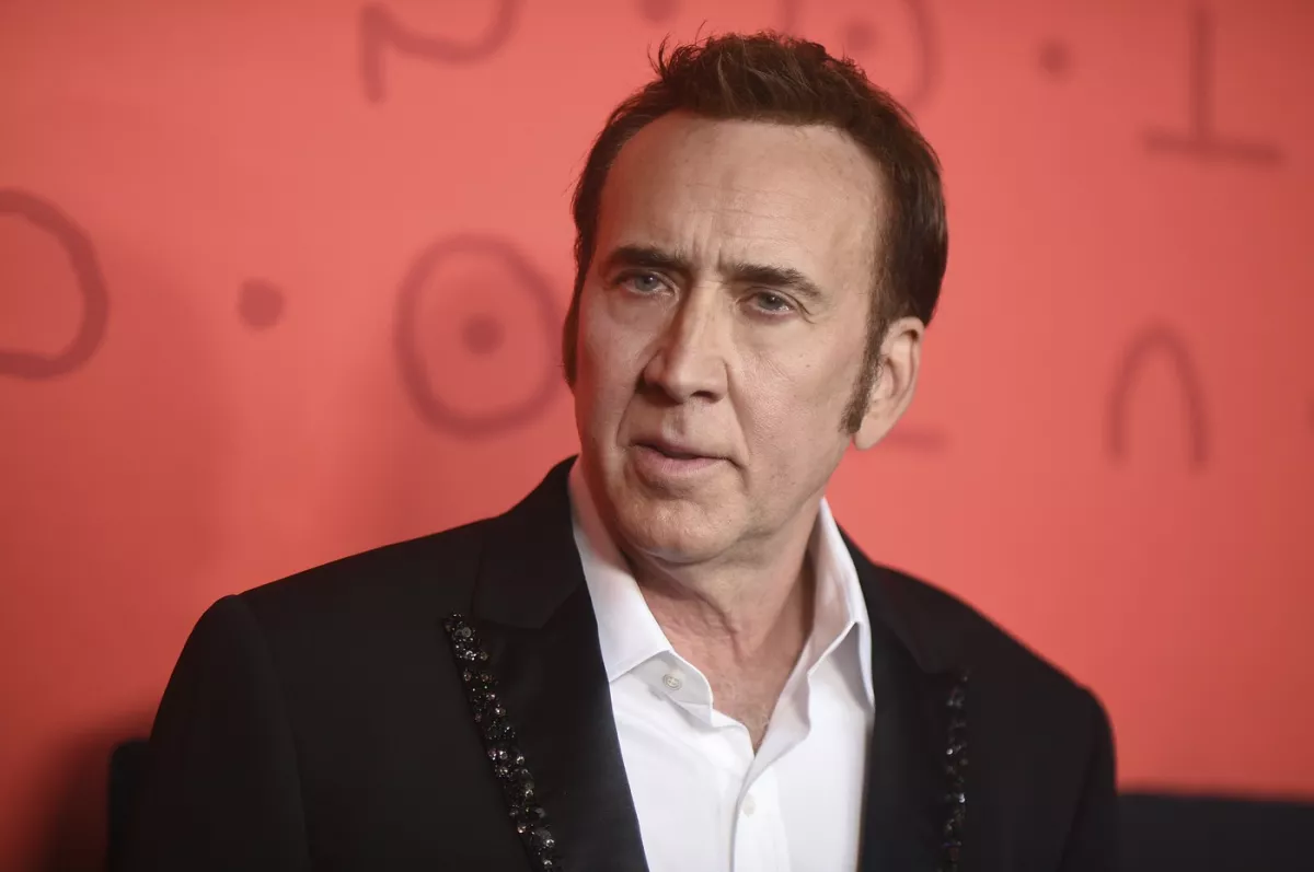 Megrázó képek: kékre-zöldre verte a saját anyját Nicolas Cage fia - Fotók