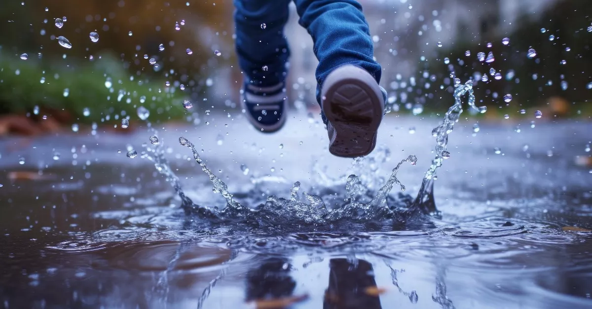 100 km/h-s szél, 3 centis jég, zivatarok és meleg: 5 vármegyére vörös riasztást is kiadtak