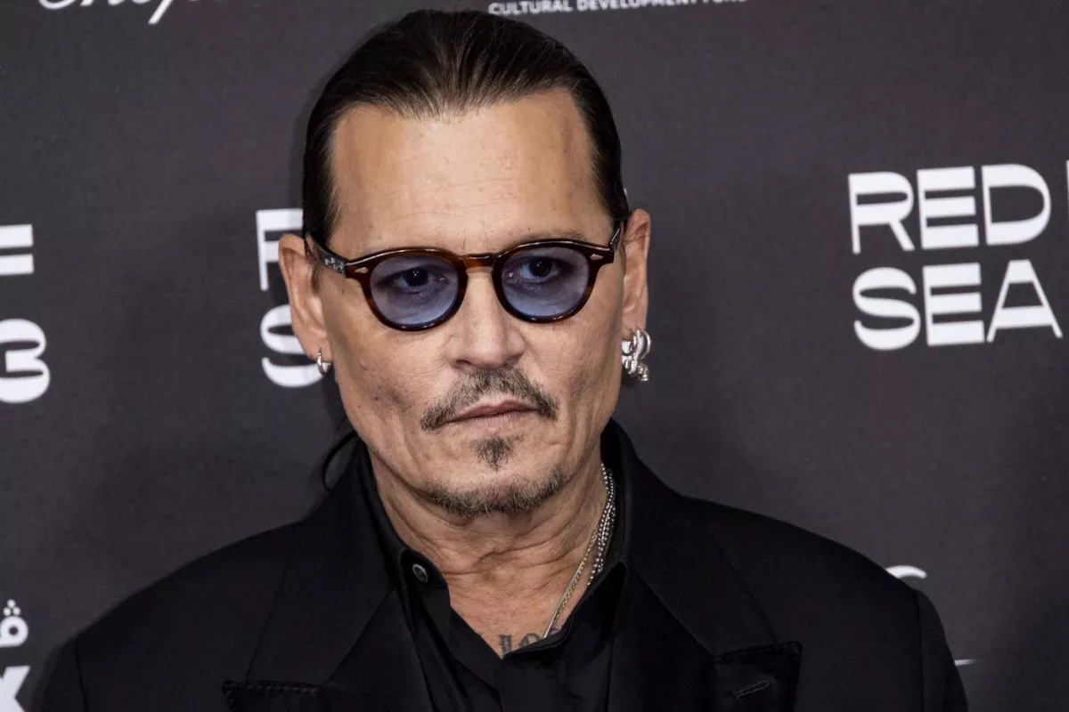 Ez a 28 éves kozmetikus Johnny Depp új szerelme - Fotók