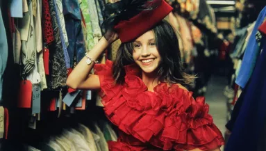 Horrorszemöldök és lenőtt haj: így tette tönkre magát mára Amanda Bynes - Fotók