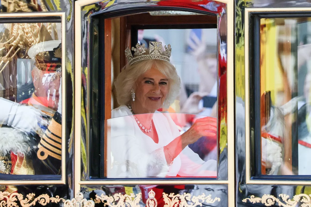 Menyasszony lett a szülinapján Kamilla, brit királyné - Fotók