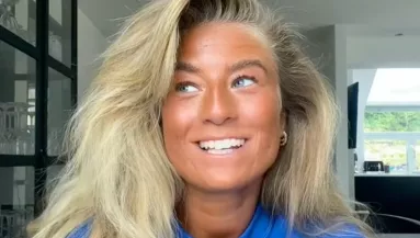 "53 évesnek jól néznél ki" - Barnasága miatt estek neki a fiatal influenszernek - Videó