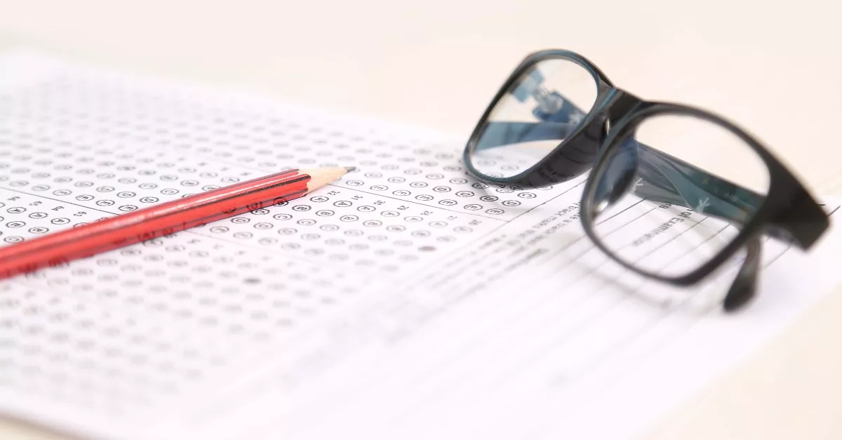 A Yale professzor szerint: ha tudsz válaszolni erre a 3 kérdésre, intelligens vagy