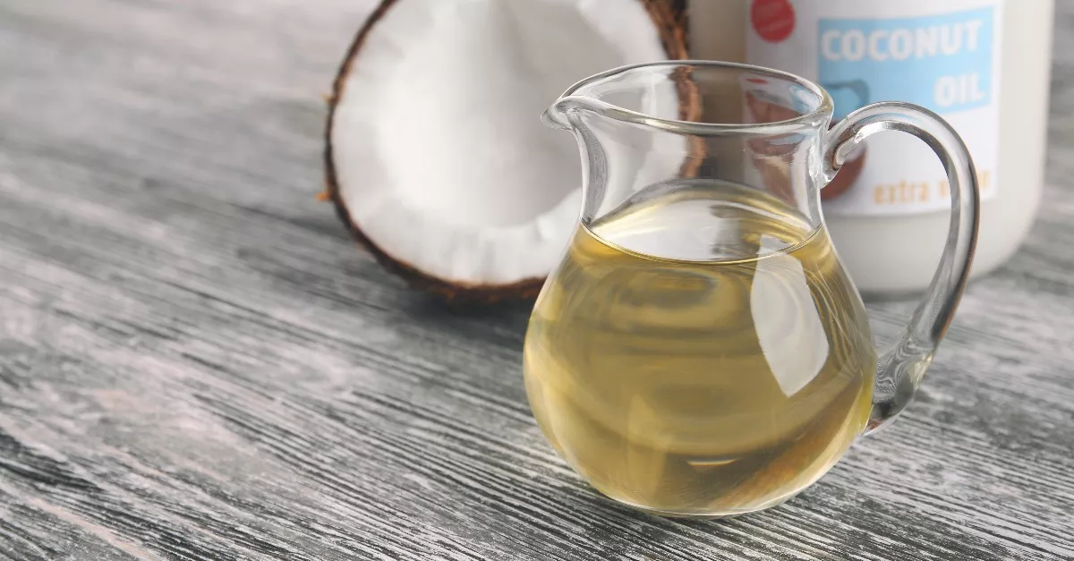 Ez történik veled, ha minden nap megeszel egy kanál kókuszolajat