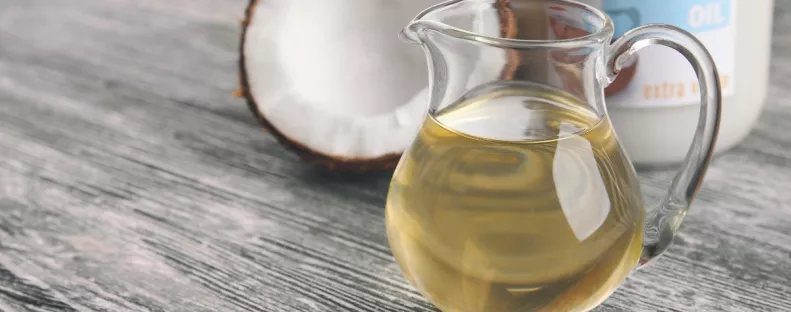 Ez történik veled, ha minden nap megeszel egy kanál kókuszolajat