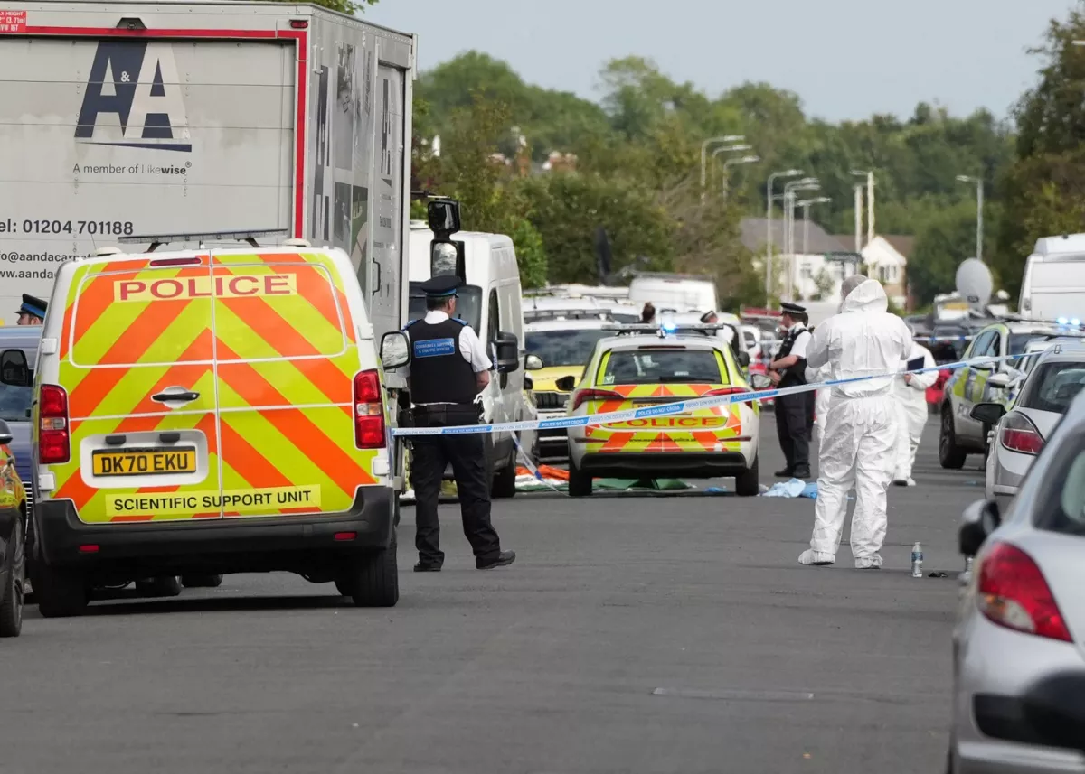 Késsel ment a férfi a Taylor Swift-workshopra: két halott, többen az életükért küzdenek 