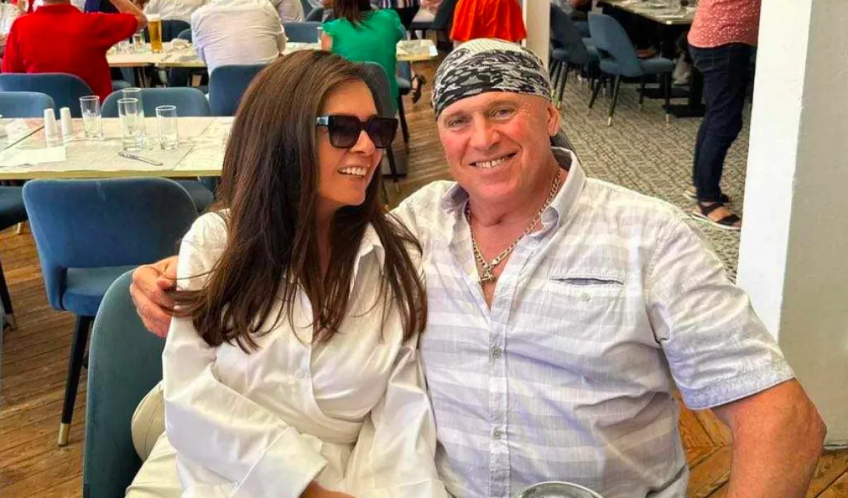 71 évesen talált rá a szerelem: ez a gyönyörű nő Nick Árpi párja - Fotó