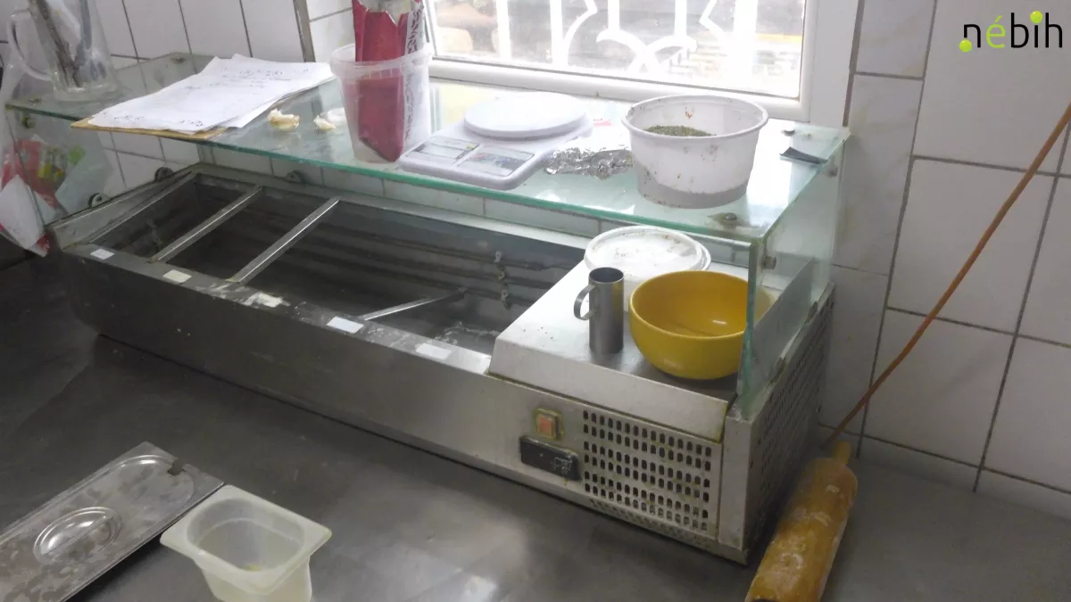 Ettél ezekben a balatoni büfékben? Gyomorforgató dolgokat közölt a Nébih - Fotók