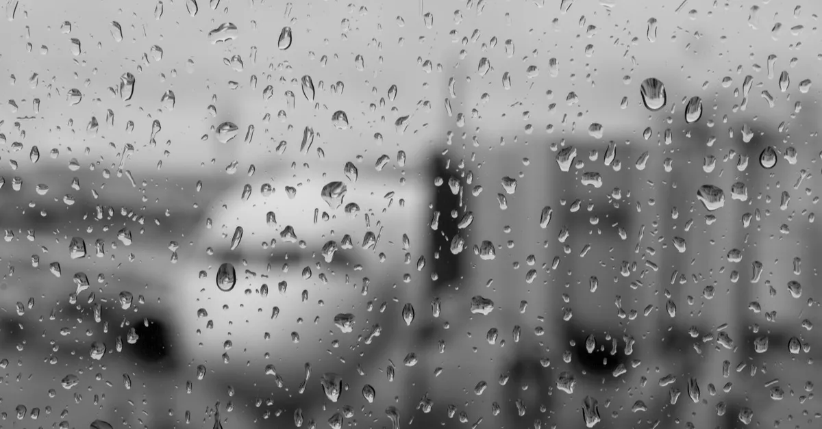 80 km/h-s szél, 2 centis jég, zivatarok és hőség: narancs riasztást is kiadtak szerdára