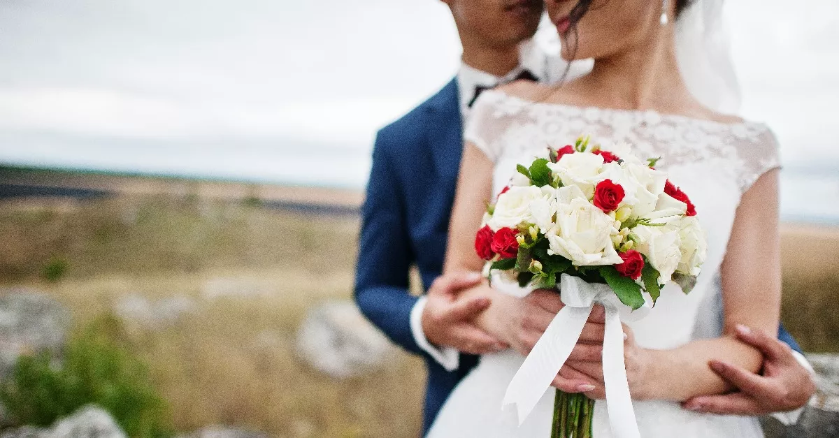 Összeomlott a család: egy nappal az esküvője előtt halt meg a vőlegény