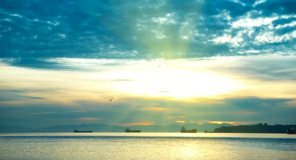 Frissítették a riasztást: 15 vármegyére adták ki hétfőre