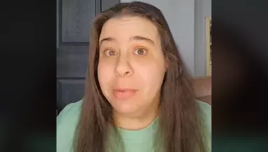 Nagyon örül ez a nő, hogy csúnyának találják a férfiak: ez az oka - Videó