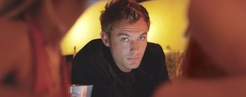 Itt a bizonyíték: apja klónja lett 27 éves korára Jude Lap fia - Fotók