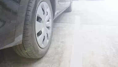 Autómentes övezetben parkolt le az Audi: a lakók bosszúját mindenkinek látnia kell - Fotók