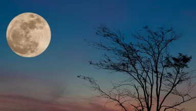 Érzelmi kihívás elé állítja ma a Szuperhold ezt a 3 csillagjegyet