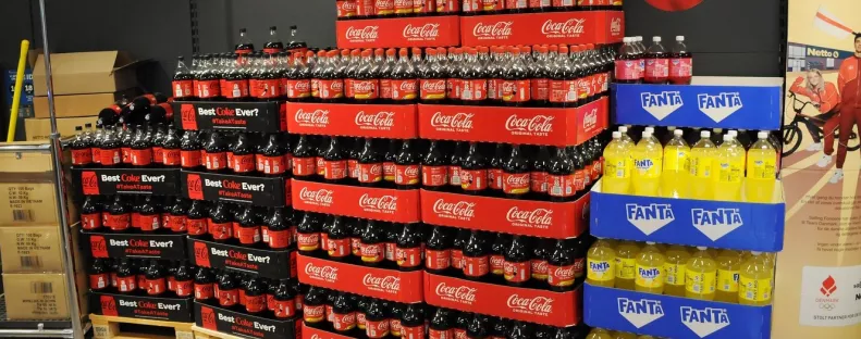Nem csak a Fanta-ban lehetnek fémdarabok! - Több millió termékét hívja vissza a Coca-Cola