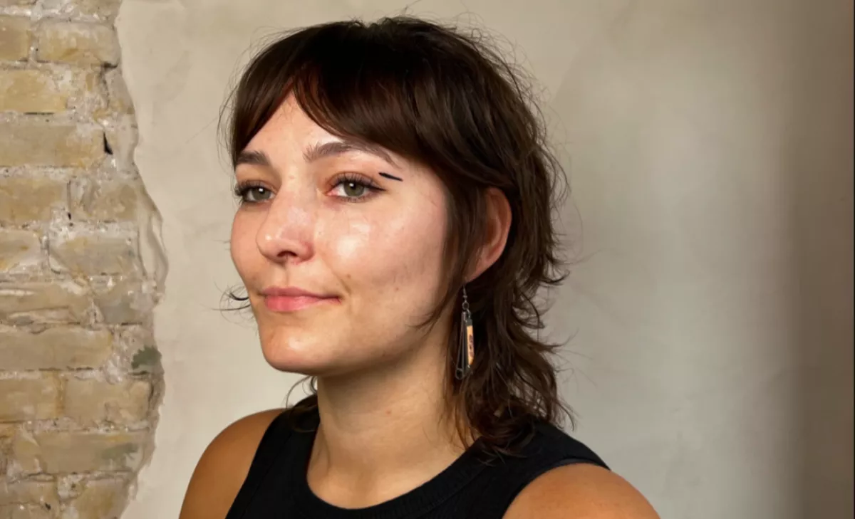 Megkérte a nő a fodrászt, fotózza le: amikor később meglátta a képeket a neten, elakad a szava - Fotók