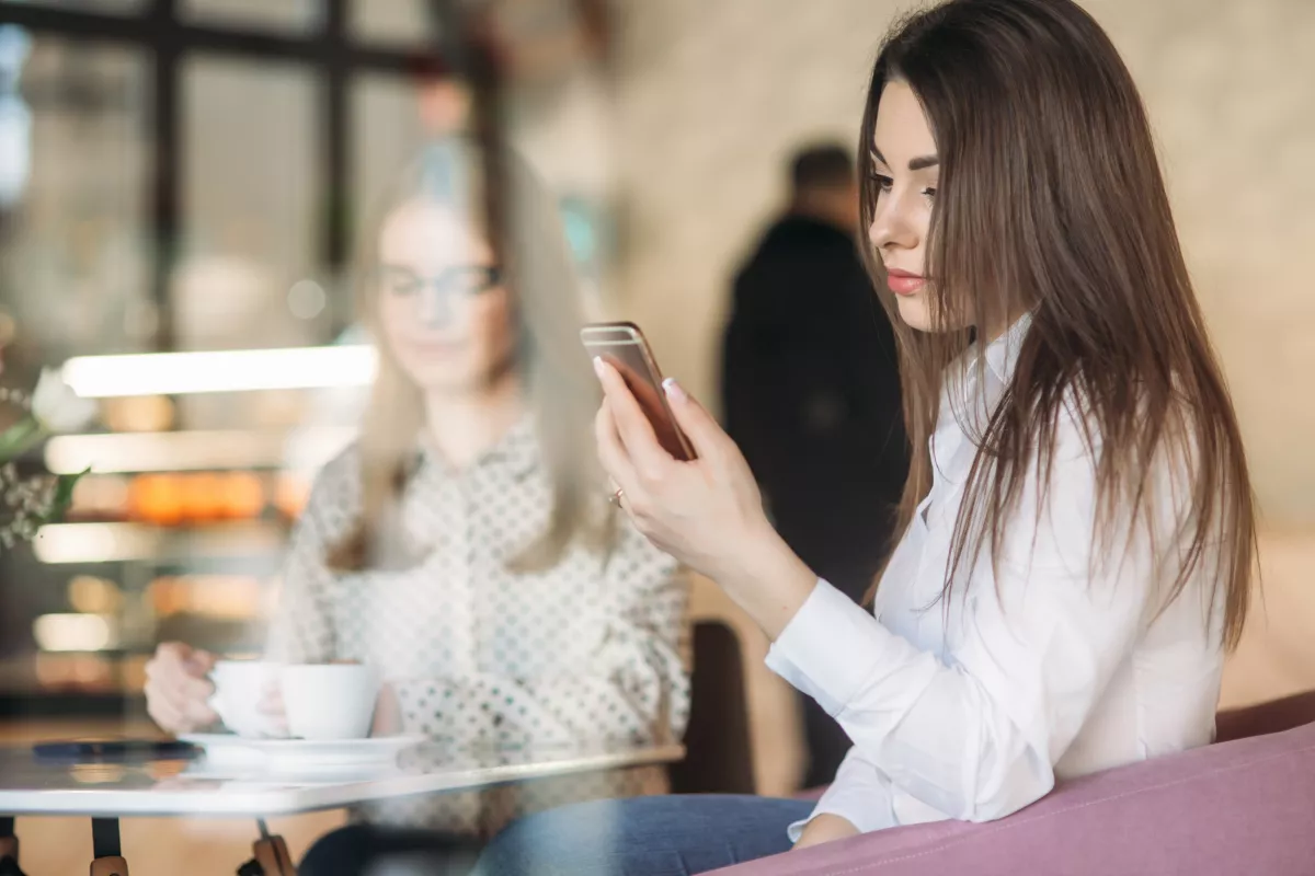 Ez az 5 legbiztosabb jel: Rebecca-szindrómád van - A párod exéhez van köze