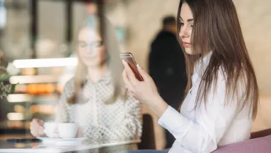 Ez az 5 legbiztosabb jel: Rebecca-szindrómád van - A párod exéhez van köze