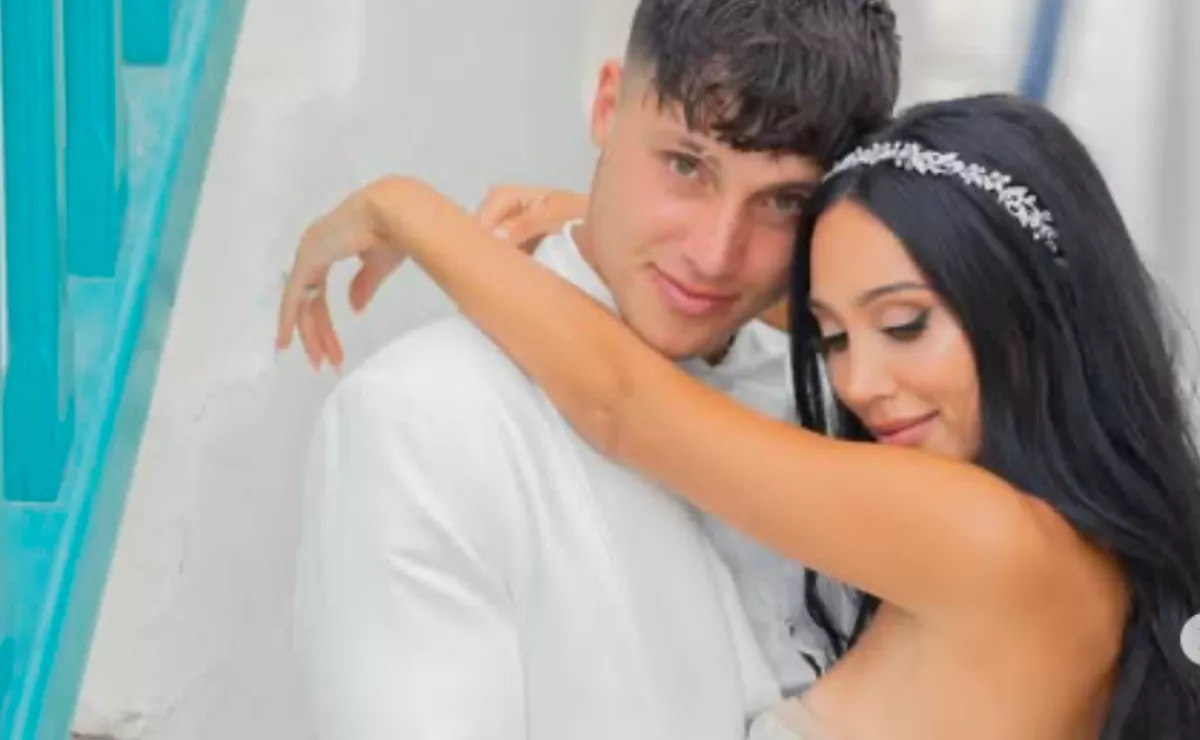 Hozzáment a nő a mostohabátyjához: és itt az újabb nagy bejelentés - Videók