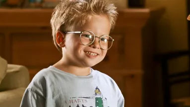 A Stuart Little, kisegér cuki kisfiúja volt 25 éve - El sem hinnéd, hogy ez ő ma - Fotók