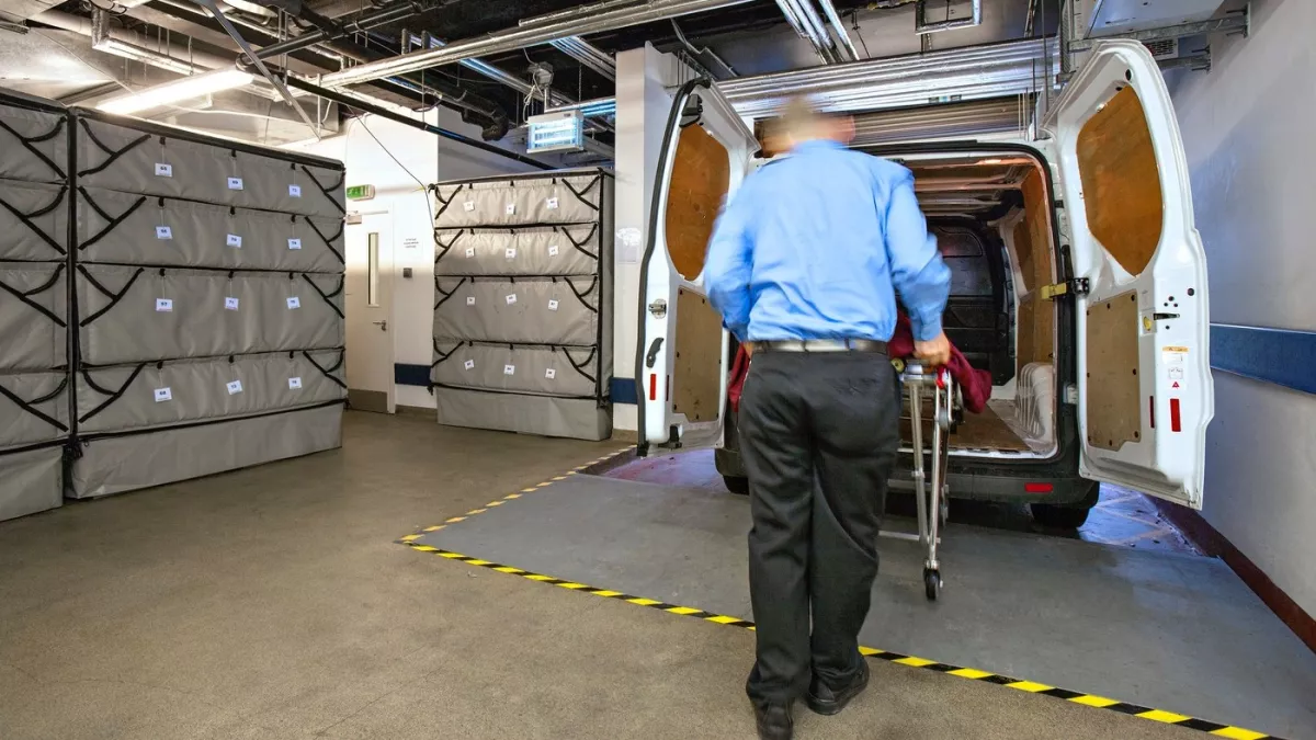 Halottnak nyilvánították, majd hullaházba vitték a nőt: döbbenet, ami ezután történt