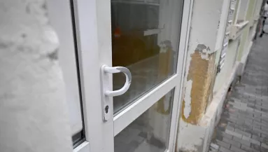Három gyermeket és egy férfit találtak holtan - Megrázó képek érkeztek