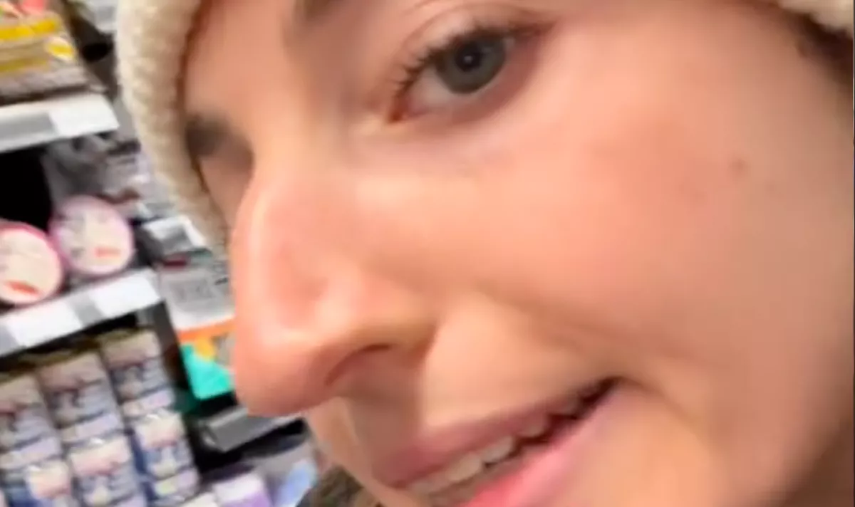 Megdöbbent nő, mit mondott a nagy orráról egy idegen a szupermarketben - Videó