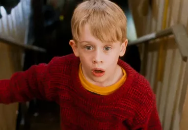 Reszkessetek betörők - A ház tulajdonosok is csodálkoznak, hogy ez a jelenet igazi - Videó