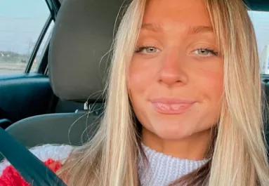 Amit Anna a Google Street View-n felfedezett, attól eleredtek a könnyei - Videó