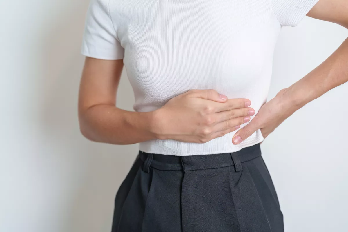 Te próbáltad már a has vákuumot? Íme a 2 perces haslaposító gyakorlat