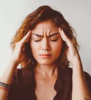 5 hétköznapi szokás, amit automatikusan végzel – és nem is tudsz róla