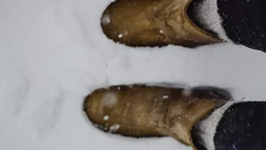 Éld át a kényelem és a biztonság élményét télen a teli talpú csizmában!