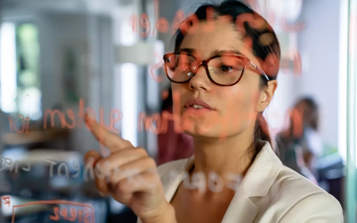 3 furcsa jel, hogy magasabb az IQ-d mint hinnéd - és nem is sejted