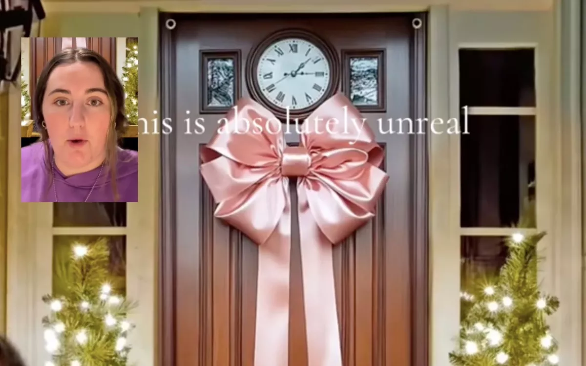 Azt hitte a nő, egy hatalmas masnit rendelt a Temun a bejárati ajtóra: aztán megjött a csomag - Videó