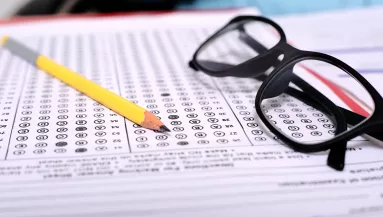 Yale-professzor: Tudod a választ erre a 3 kérdésre? Akkor magas az IQ-d