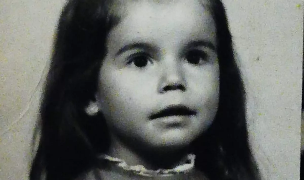 Cuki kislány volt 14 évesen: ma vámpírként agyarai, villás nyelve is van - Fotók