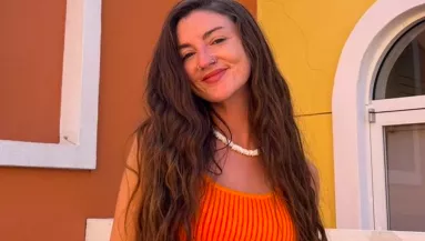 Használt kabátot vett a lány: amikor belenézett a zsebébe, leesett az álla - 