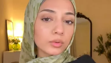 Parkolási bírságot kapott a nő: amikor meglátta a bizonyító fotót, nevetésben tört ki - Fotó