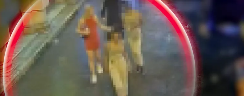 Útonálló módon rabolt a 3 kamasz lány az Andrássyn: közzétették a videót