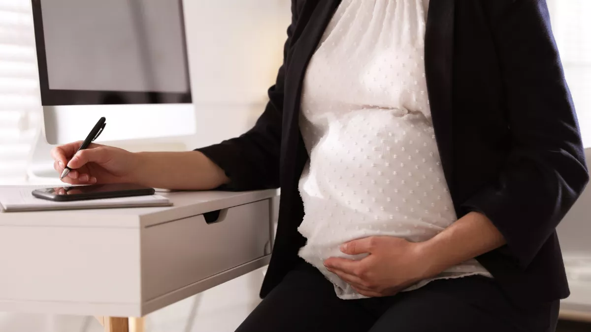 Botrány a minisztériumban: 16 éves ejtette teherbe a politikust - Fotók