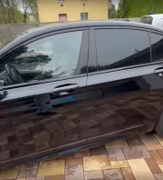 Ugrott a BMW, másik 7 kocsi, a luxus és a milliók: így ért véget a családi biznisz - Fotók