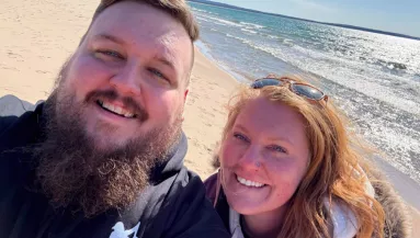 Katasztrófával ért véget az első randi a tengerparton - Tűzoltók a helyszínen - Fotók