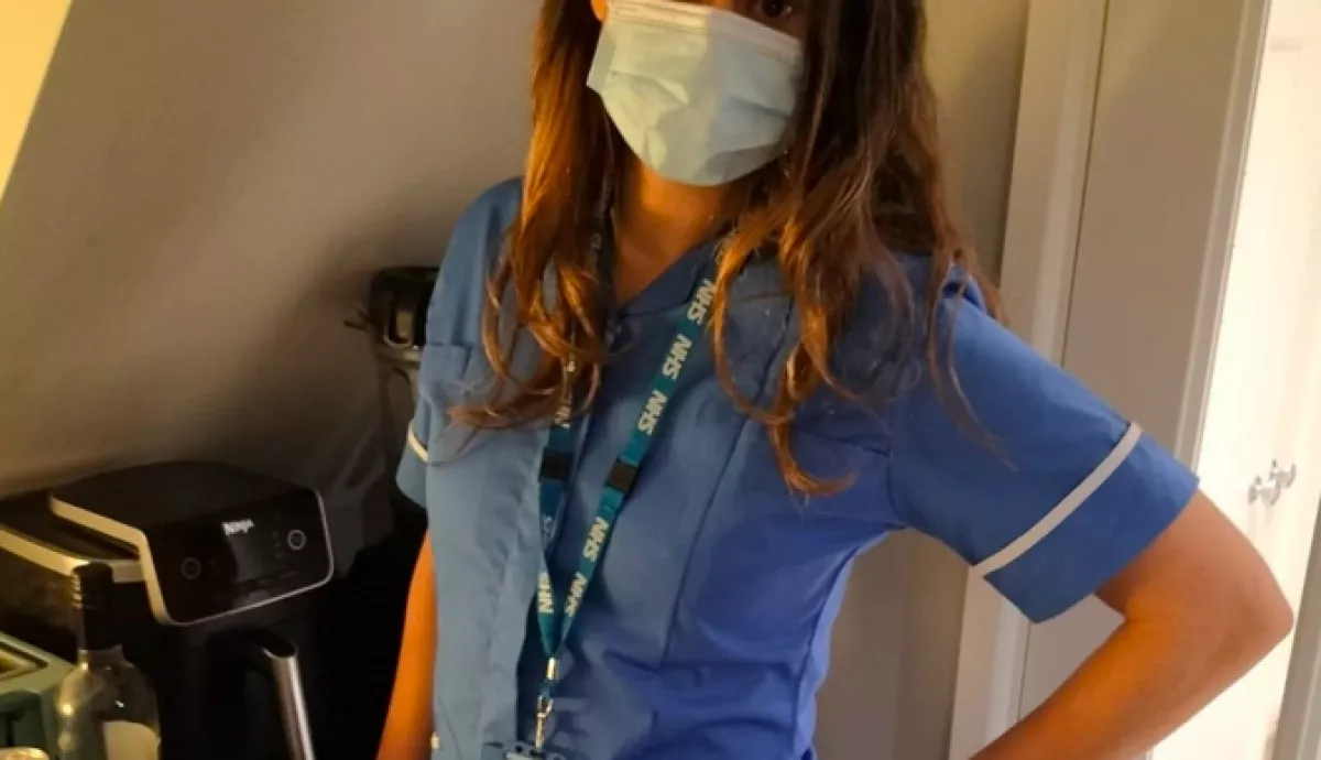 Botrány a kórházban: munka közben készített pikáns videókat a nővérke (18+) - Fotók