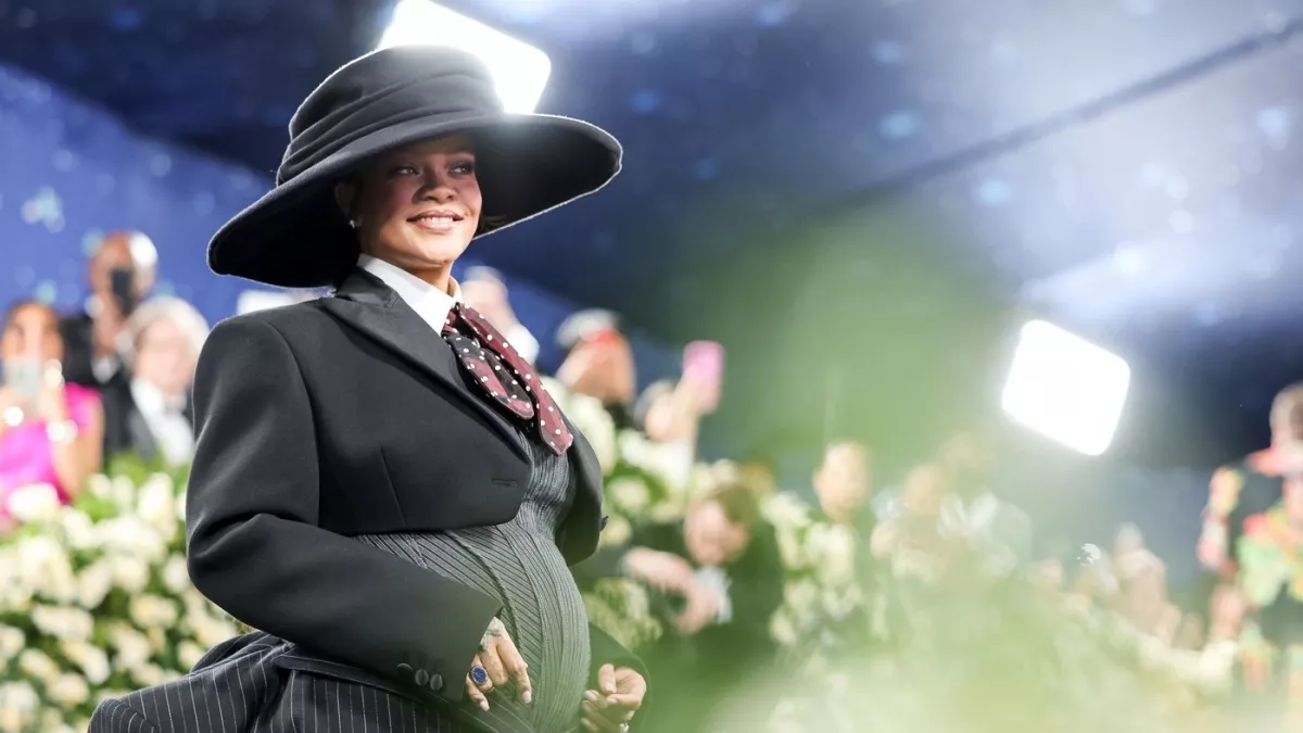 Met Gála 2025: Rihanna terhesen, Pamela Anderson felismerhetetlenül érkezett - Fotók