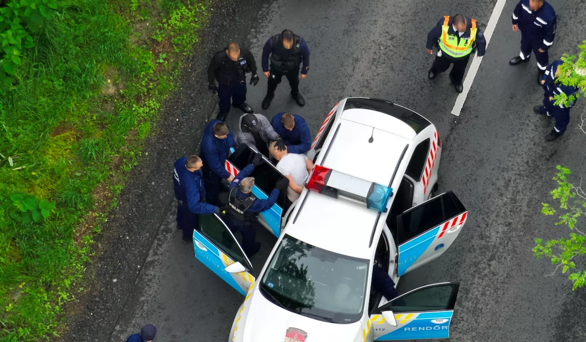 Megrázó képek érkeztek: a saját feleségét ölte meg Csaba - Fotók