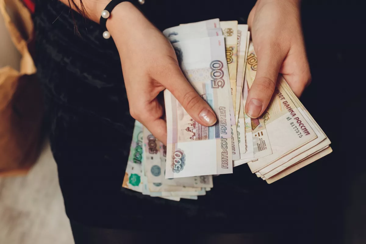 Váratlan pénzeső áztatja ronggyá májusban ezt a 4 csillagjegyet