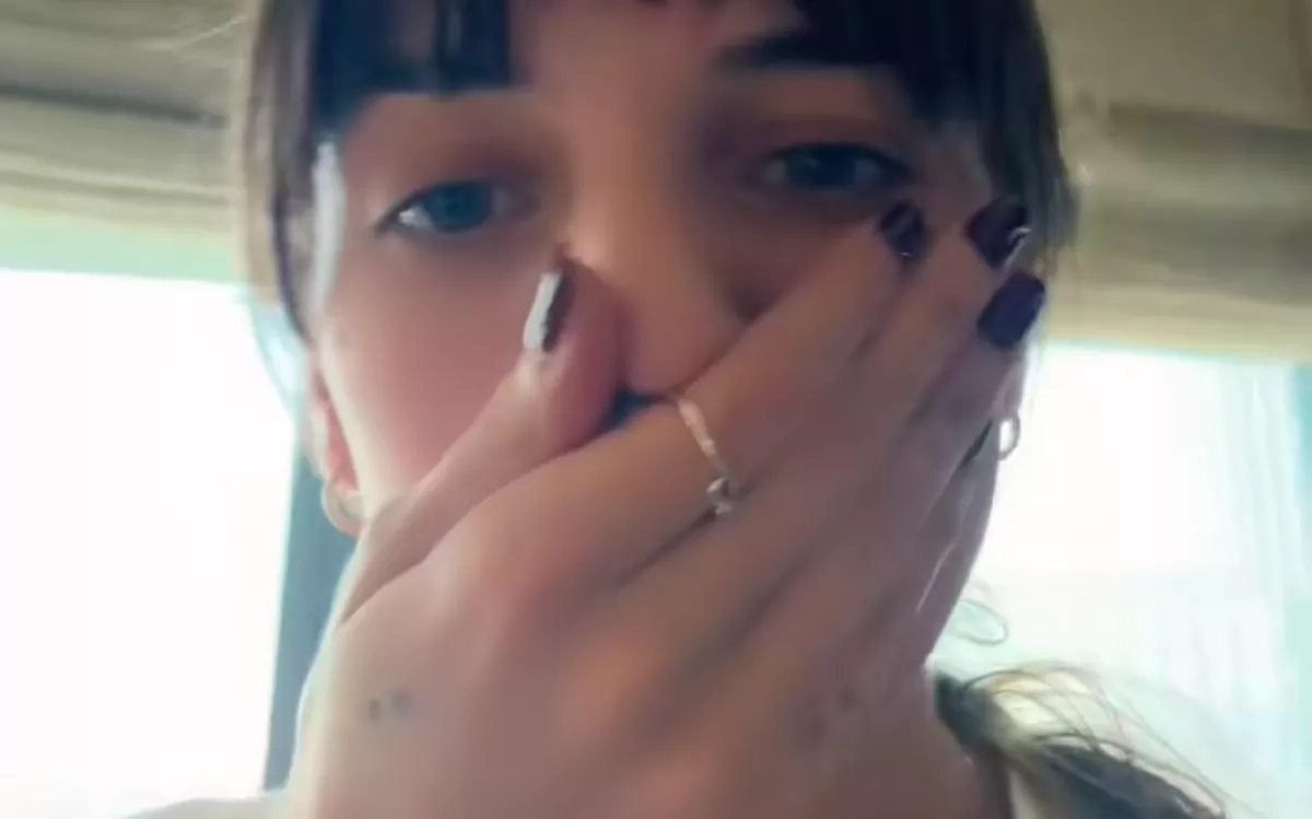 A hotel csapdája: sokkolta a nőt, amikor meglátta ezt a tételt a számlán - Videó